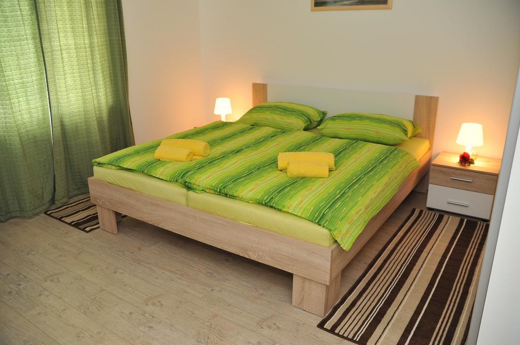 Apartments Zugec Seliste Dreznicko Room photo