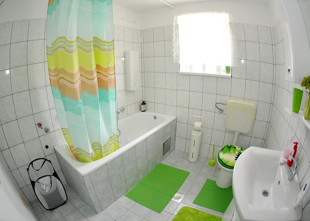 Apartments Zugec Seliste Dreznicko Room photo